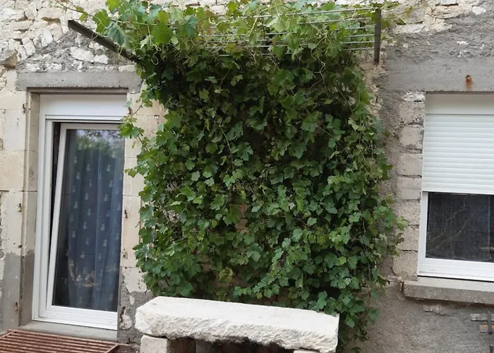 Petite Location Agreable Et Tranquille * Bovee-sur-Barboure